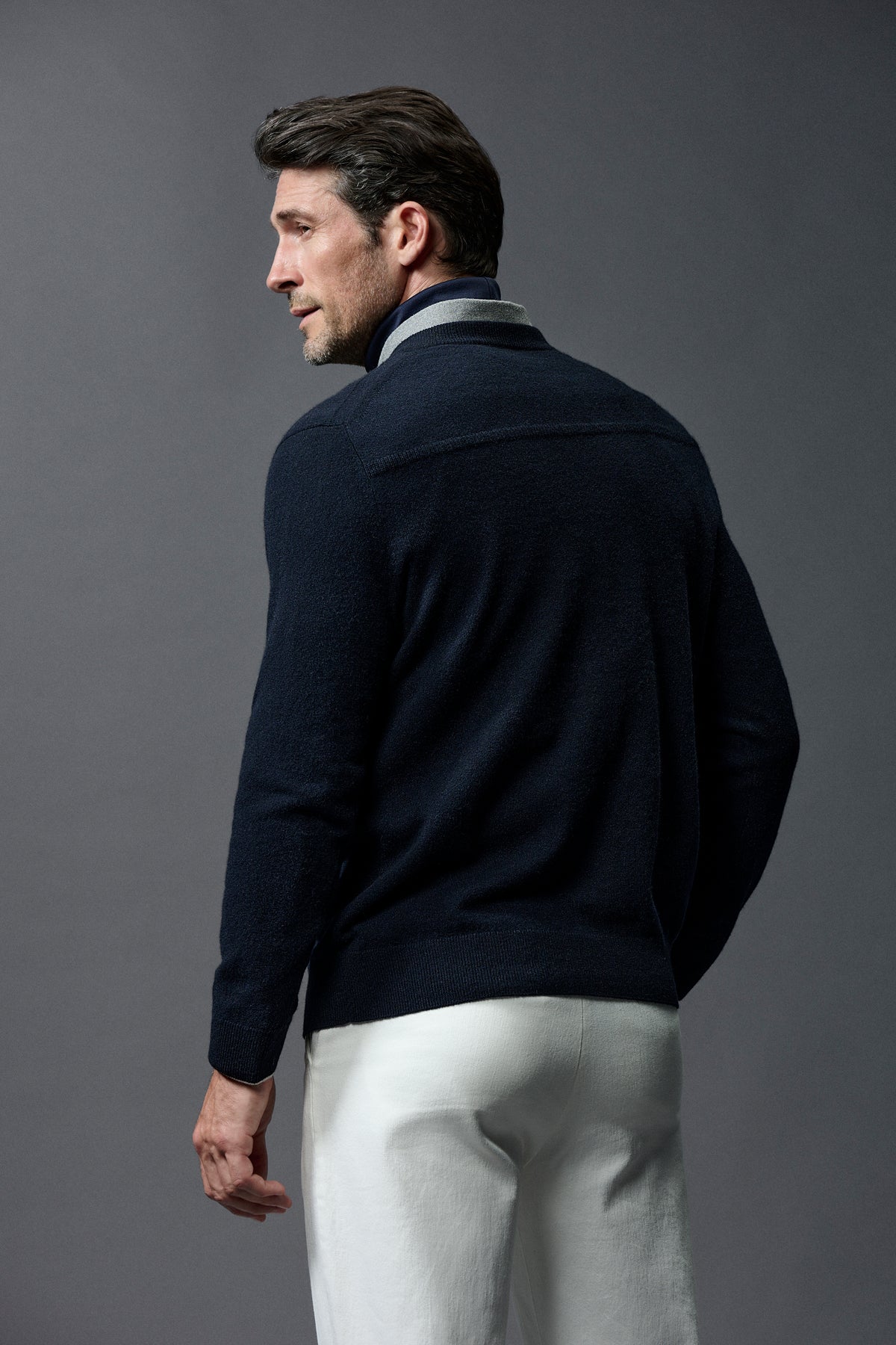 Refined cashmere cardigan
