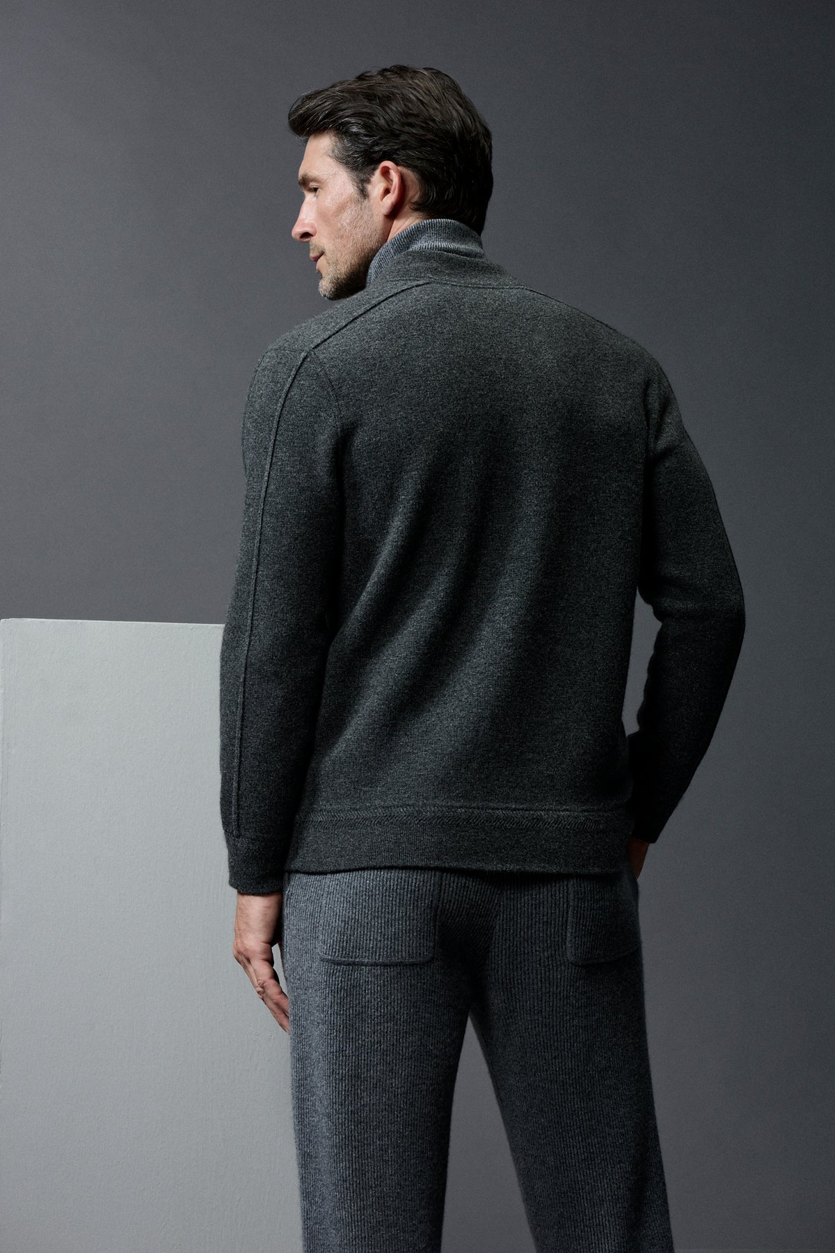 Elite cashmere cardigan